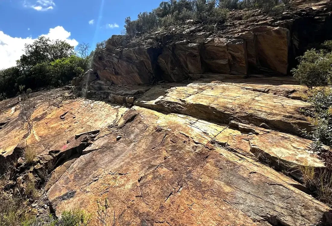 The granite rockface on the Stilkrans site